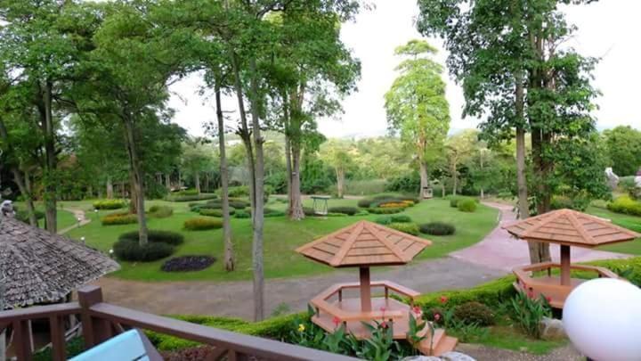 Arayana Phupimarn Resort & Spa Pak Chong Exterior foto