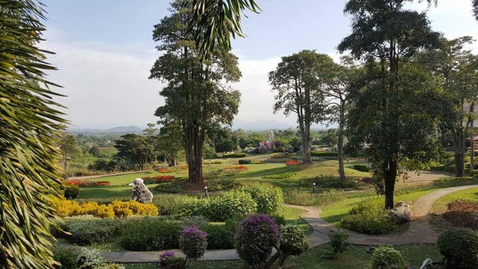 Arayana Phupimarn Resort & Spa Pak Chong Exterior foto